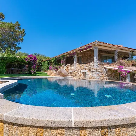 Villa Alfa - By Searly *